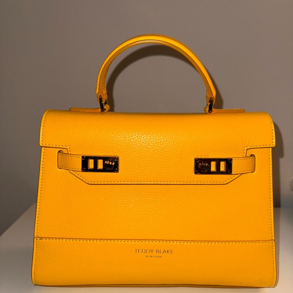 Leather teddy, Blake satchel bag. Comes with shoulder strap.